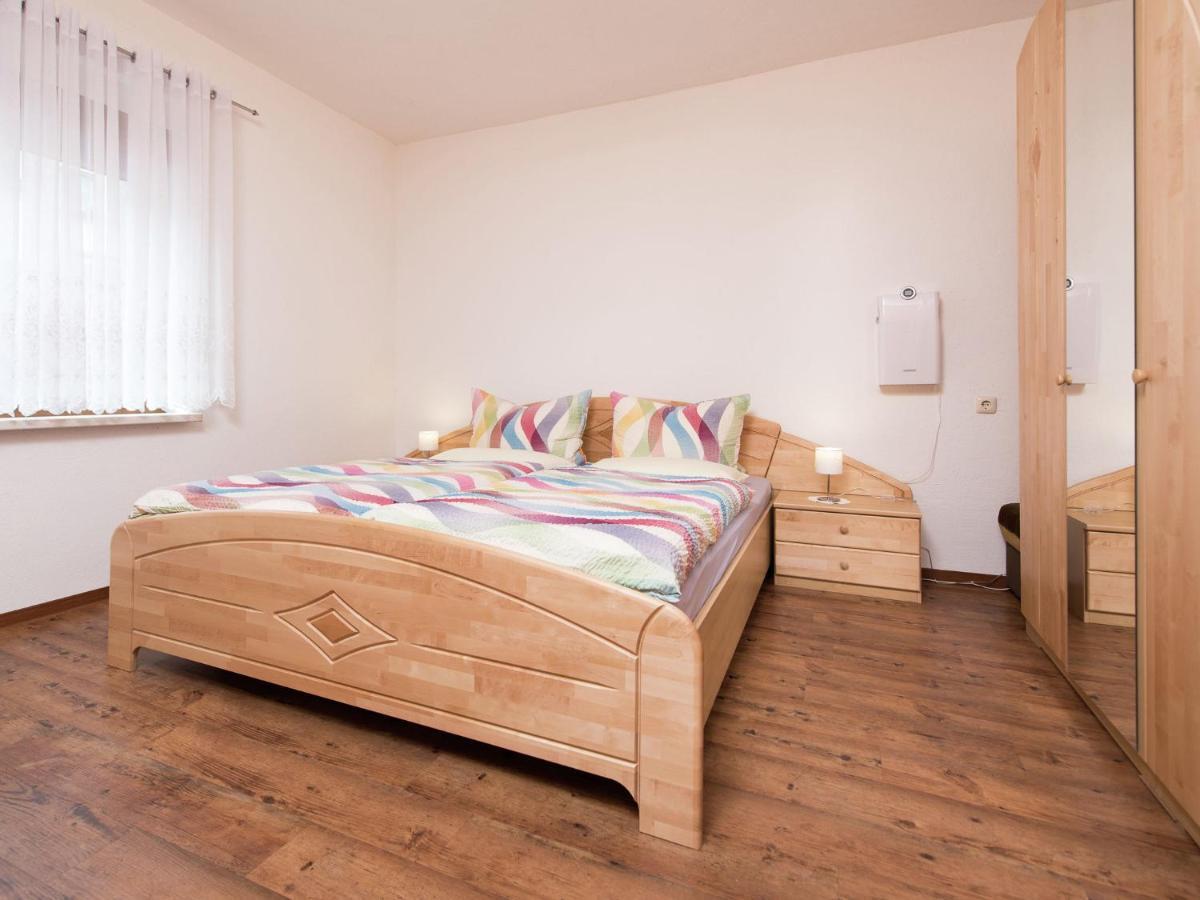 Cozy Apartment In Ore Mountains With Balcony بريتينبرون المظهر الخارجي الصورة